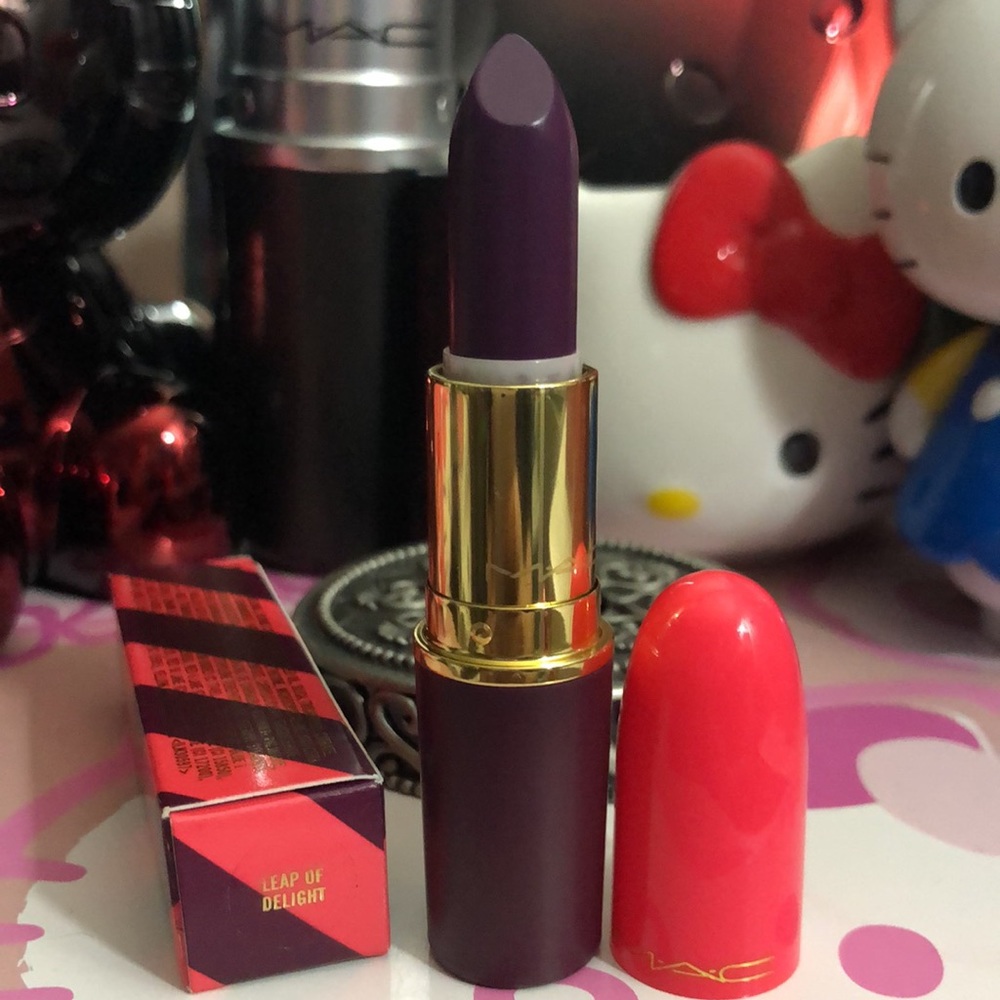 MAC Cosmetics LE Matte Lipstick - Leap of Delight
